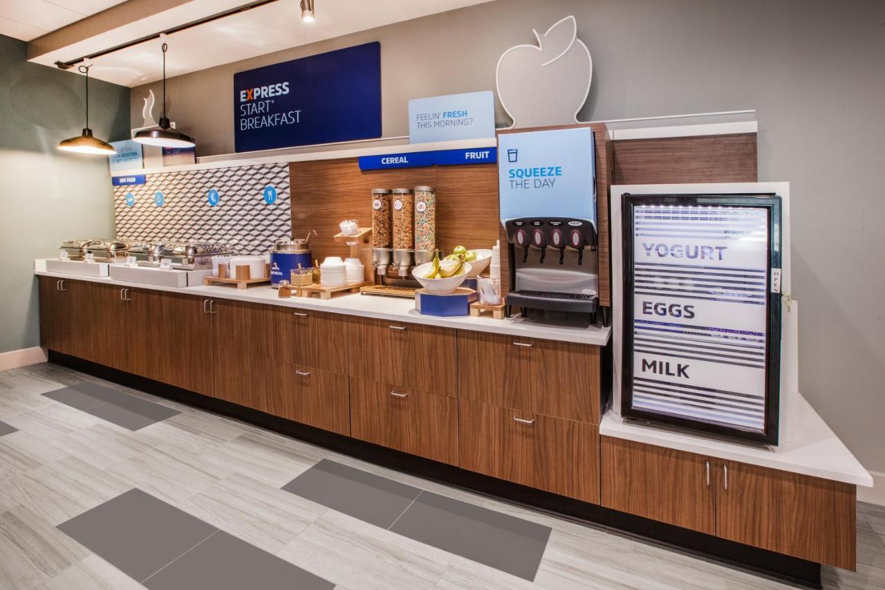 Holiday Inn Express & Suites - Courtenay - Comox By Ihg Экстерьер фото
