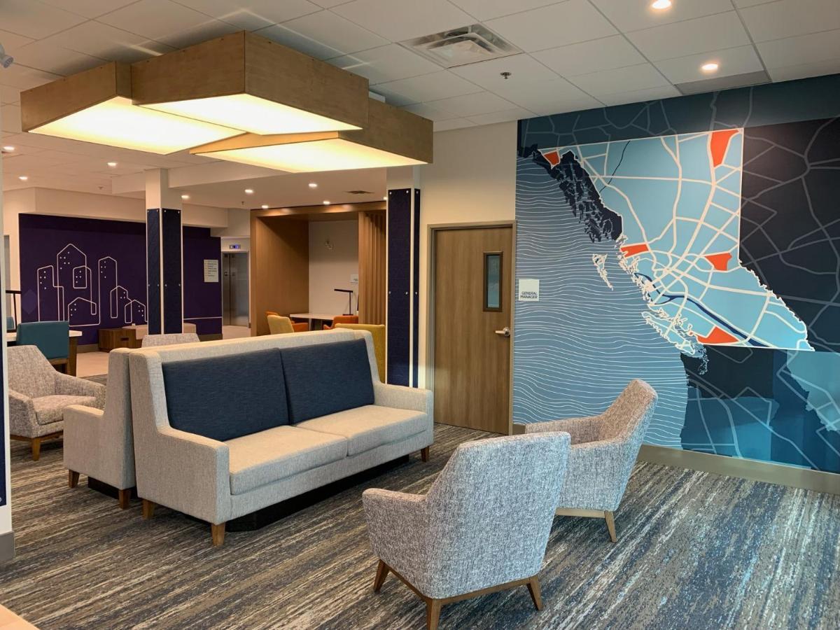 Holiday Inn Express & Suites - Courtenay - Comox By Ihg Экстерьер фото