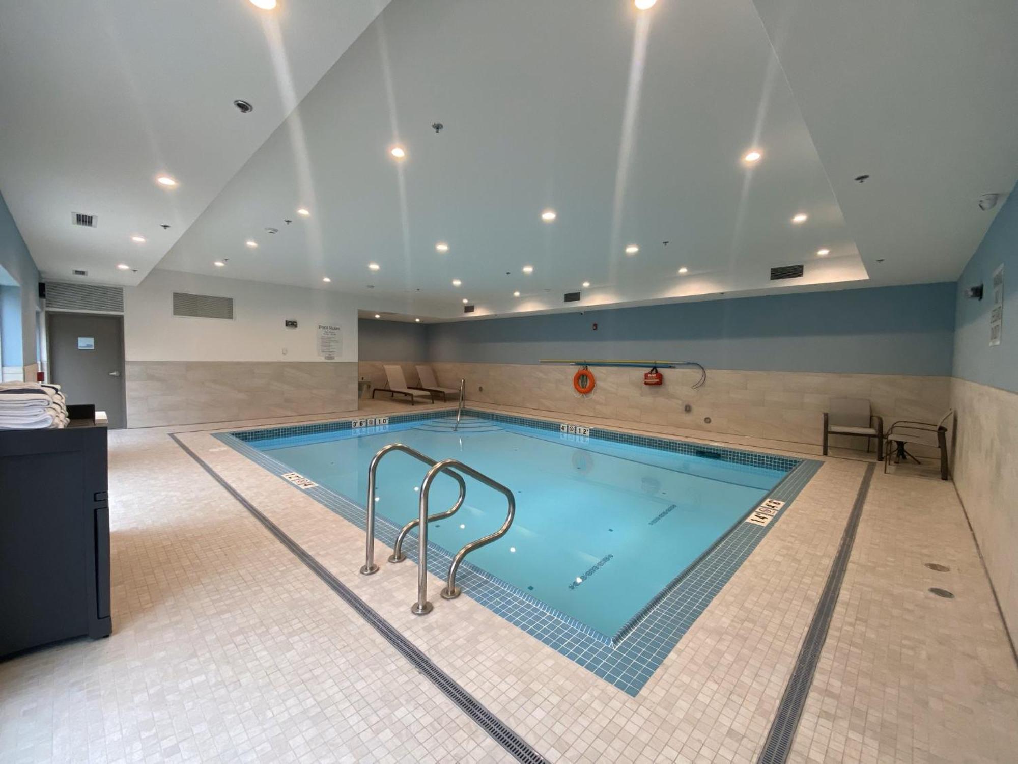 Holiday Inn Express & Suites - Courtenay - Comox By Ihg Экстерьер фото